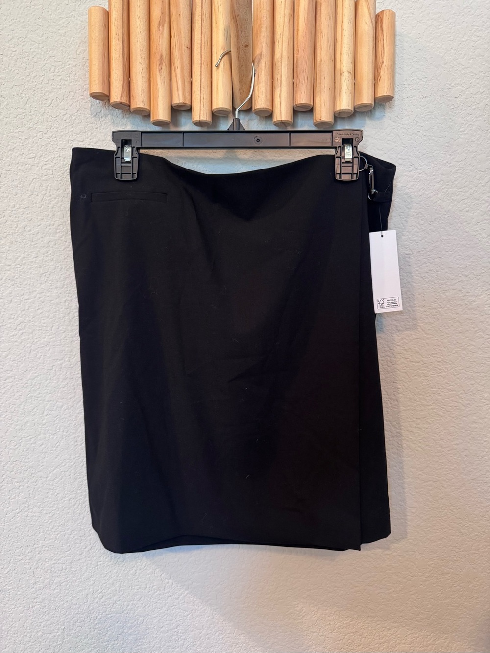 DKNY Black Wrap Mini Skirt Size 14 NWT Buckle Detail Tailored Skirt - Picture 2 of 14